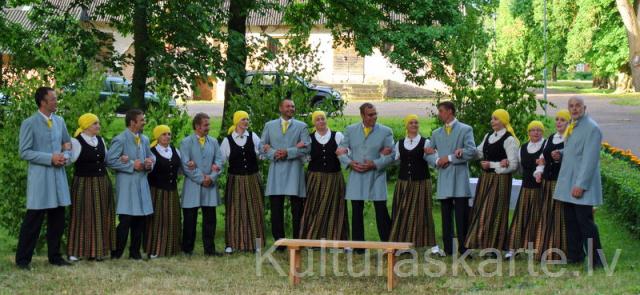 Bukaišu pagasta deju kopa "Vārpa" 